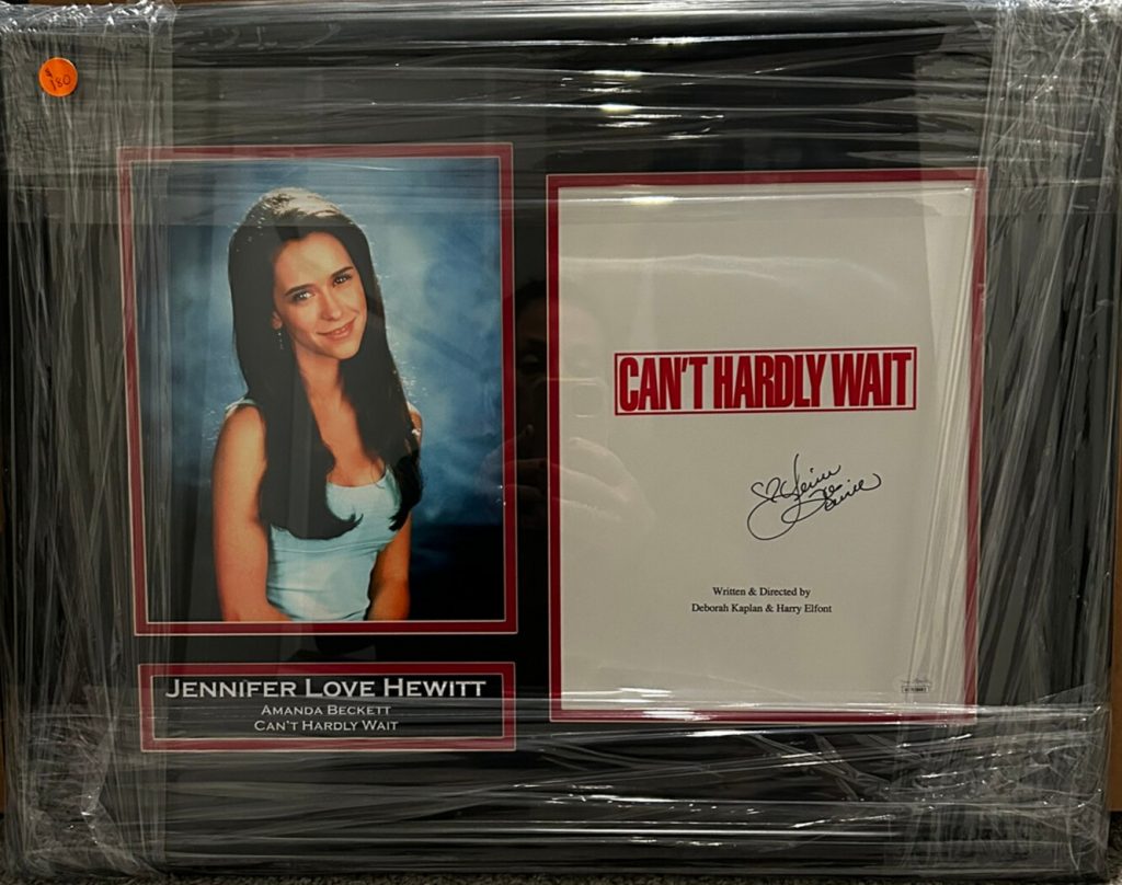 Jennifer Love Hewitt “Can’t Hardly Wait” Signed Script Cover with 8x10 Photo – JSA Certified.